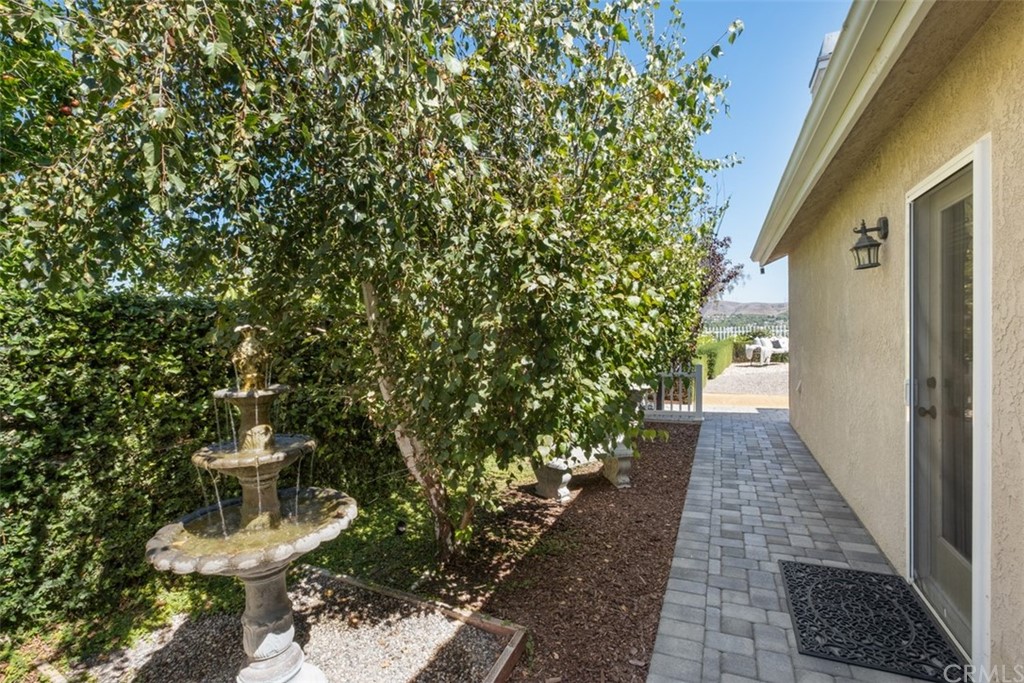 2933 Estancia San Clemente, CA 92673 - Photo 50 of 59 Side Yard