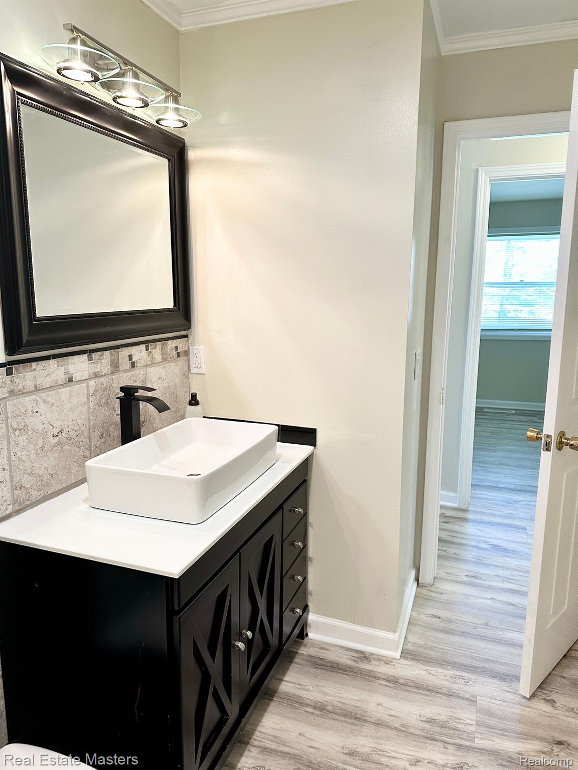 5909 Lakeshore Road Fort Gratiot, MI 48059 - Photo 24 of 38 Gallery Image 24