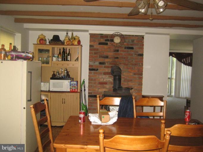 2524 Cross Section Road Westminster, MD 21158 - Photo 3 of 15 Kitchen / Dining Area