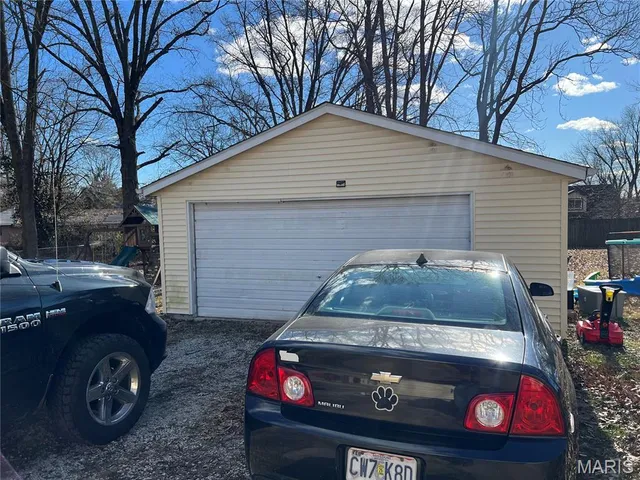 $140,000 | 600 East Adams Street, Belleville, IL 62220