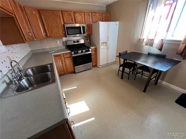 $140,000 | 600 East Adams Street, Belleville, IL 62220