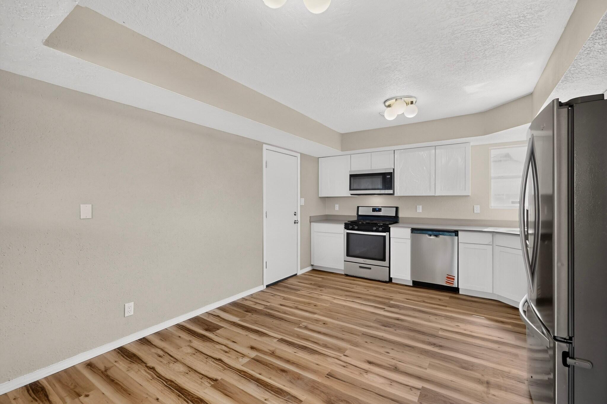 1833 Strawberry Drive Northeast Rio Rancho, NM 87144 - Photo 26 of 40 Gallery Image 26