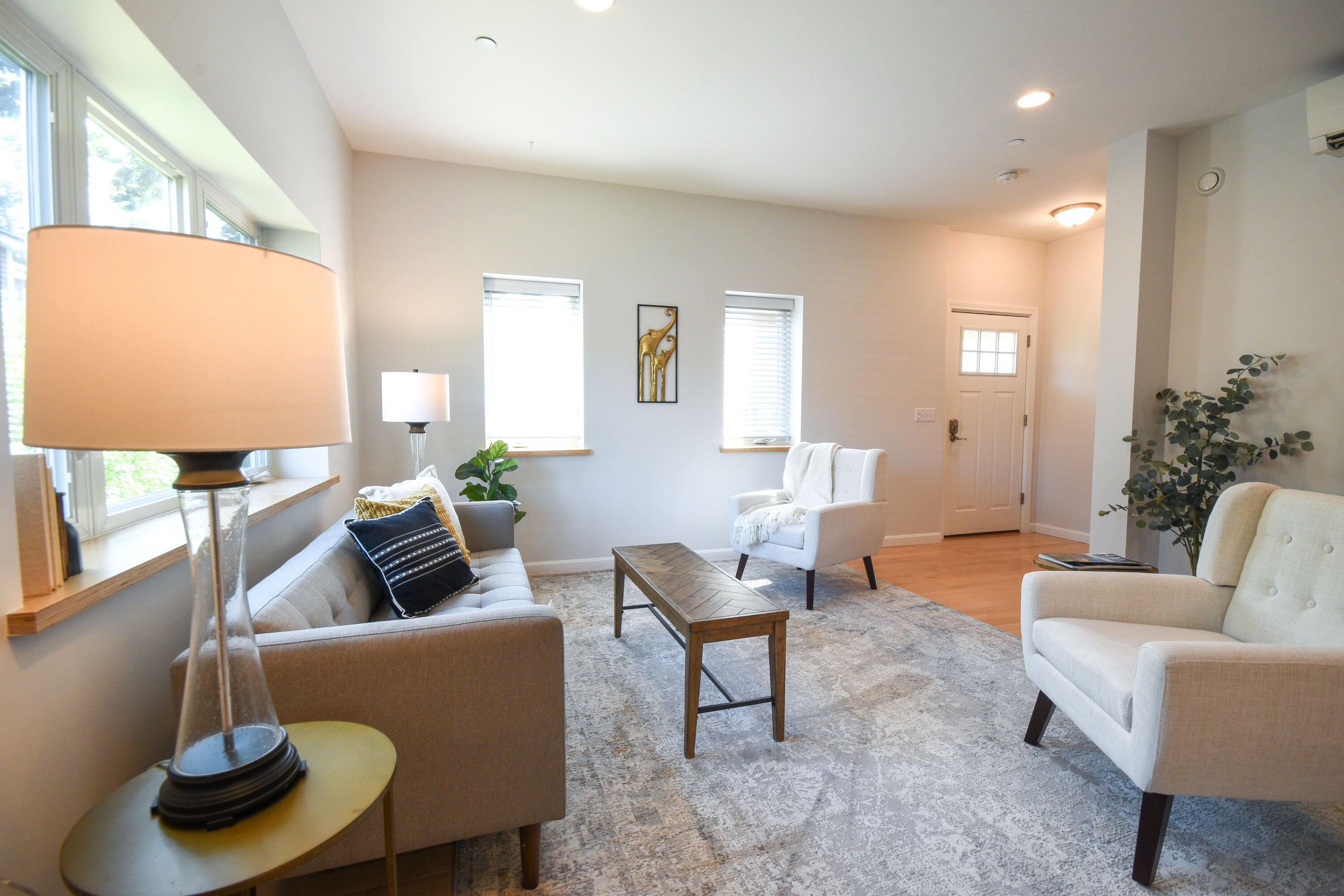 7 May Street, Unit 1 Portland, ME 04102 - Photo 5 of 40 7MayStUnit3-5