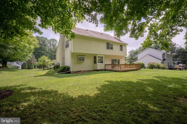 $699,900 | 9 Jessica Court, Lake Hopatcong, NJ 07849