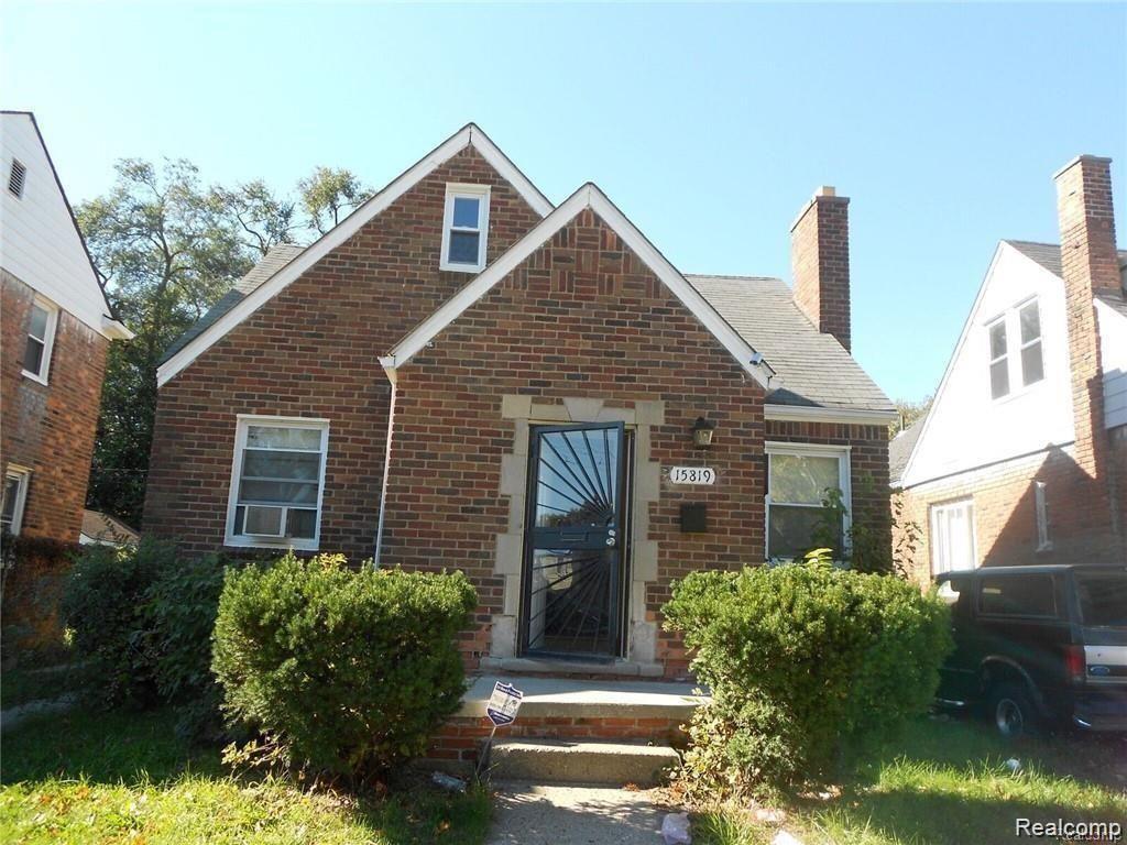15819 Steel Street Detroit, MI 48227 - Photo 1 of 44
