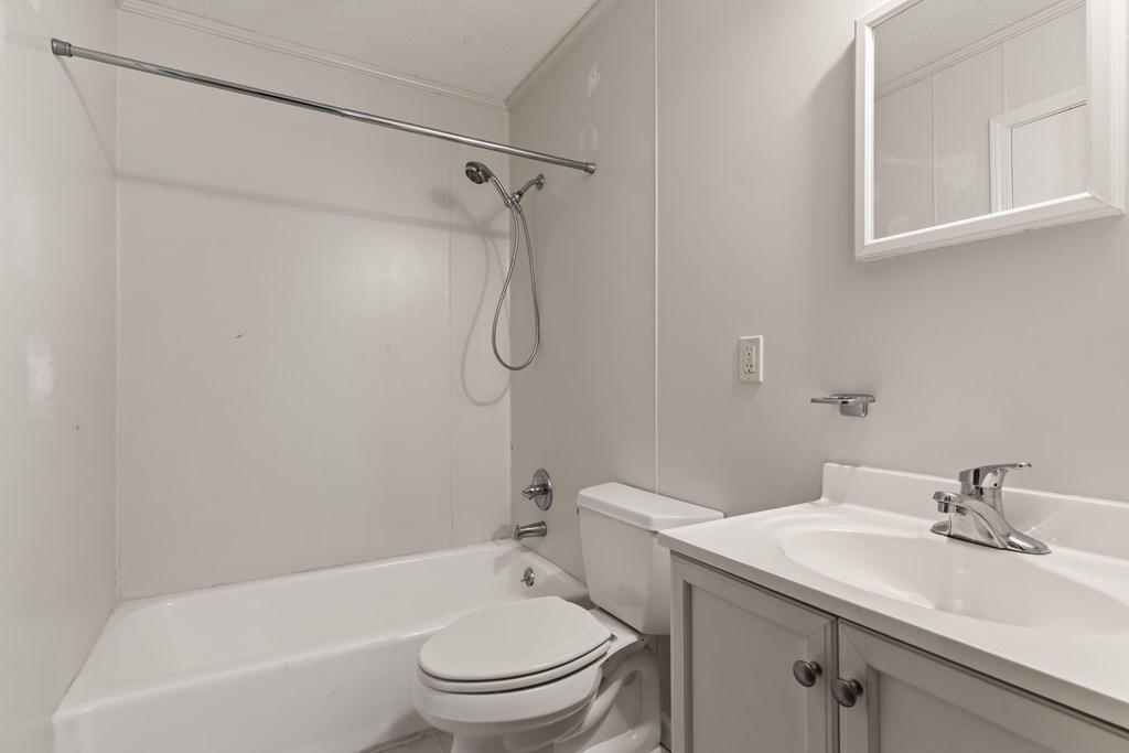134 East 2nd Street Blue Ridge, GA 30513 - Photo 11 of 39 Gallery Image 11