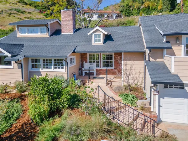 $1,699,996 | 1012 North Sunset Canyon Drive, Burbank, CA 91504