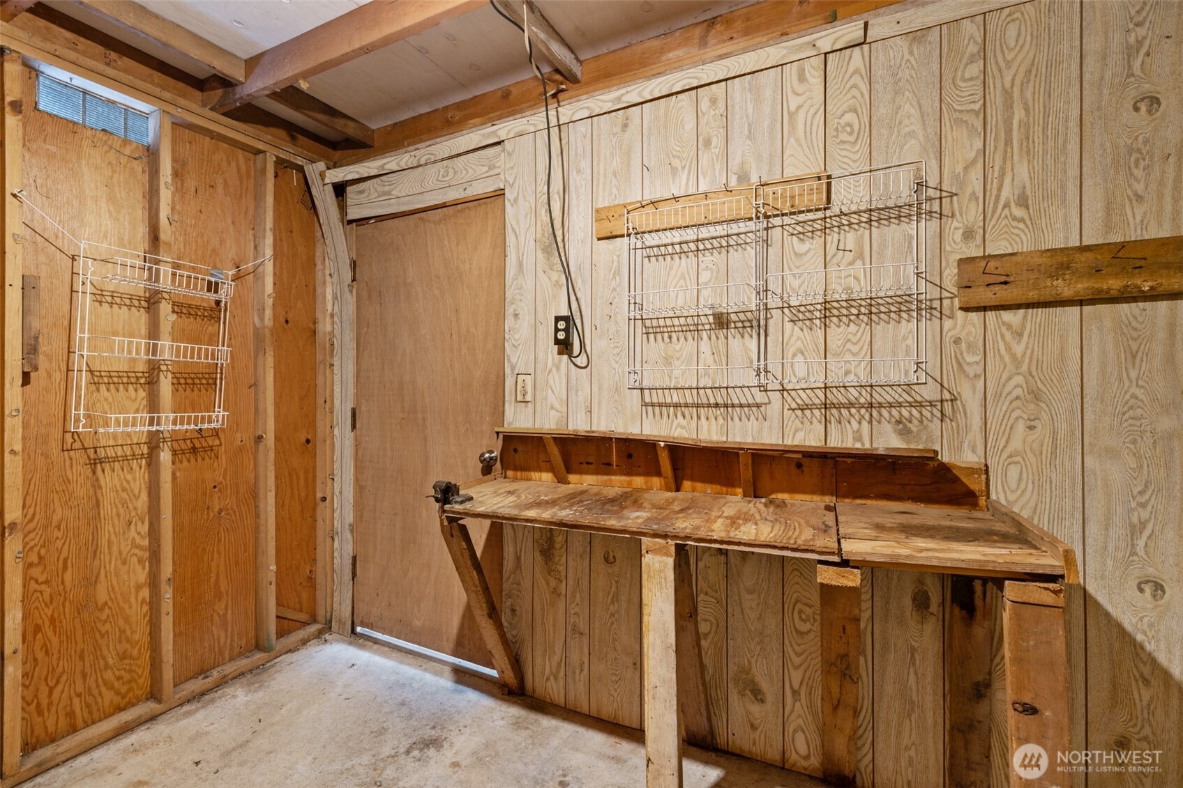 11 Juniper Mobile Estate Sequim, WA 98382 - Photo 28 of 31 a utility room with dryer and washer