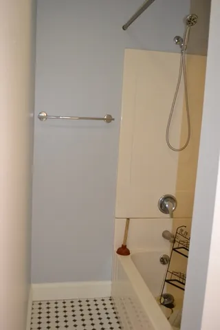 $2,100 | 62 Washington Street, Unit 14, Haverhill, MA 01832