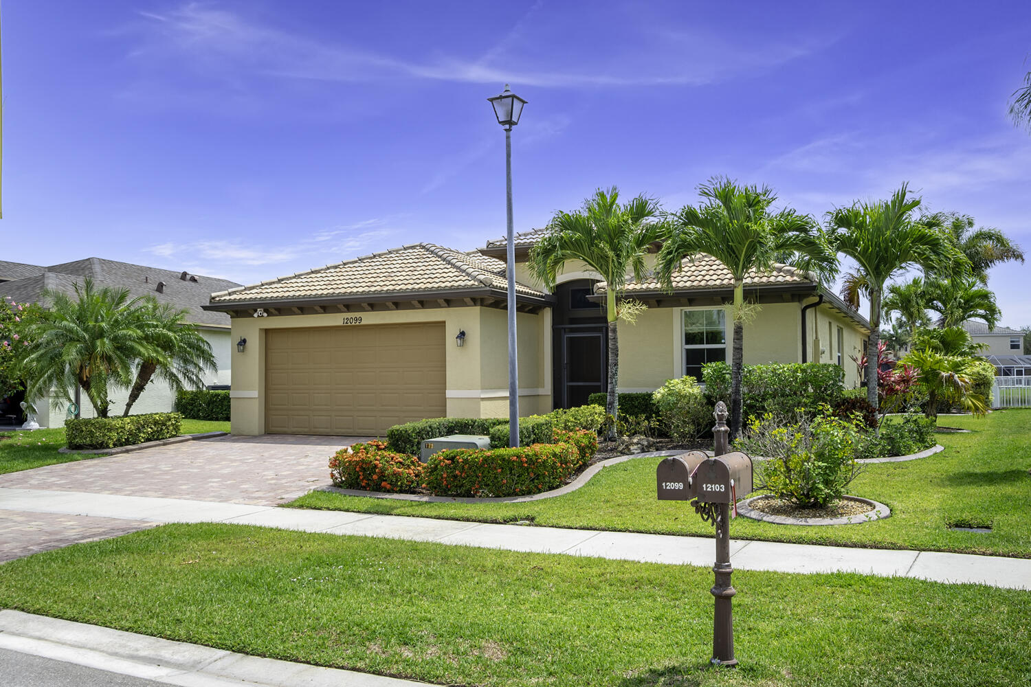 12099 Southwest Bennington Cir  