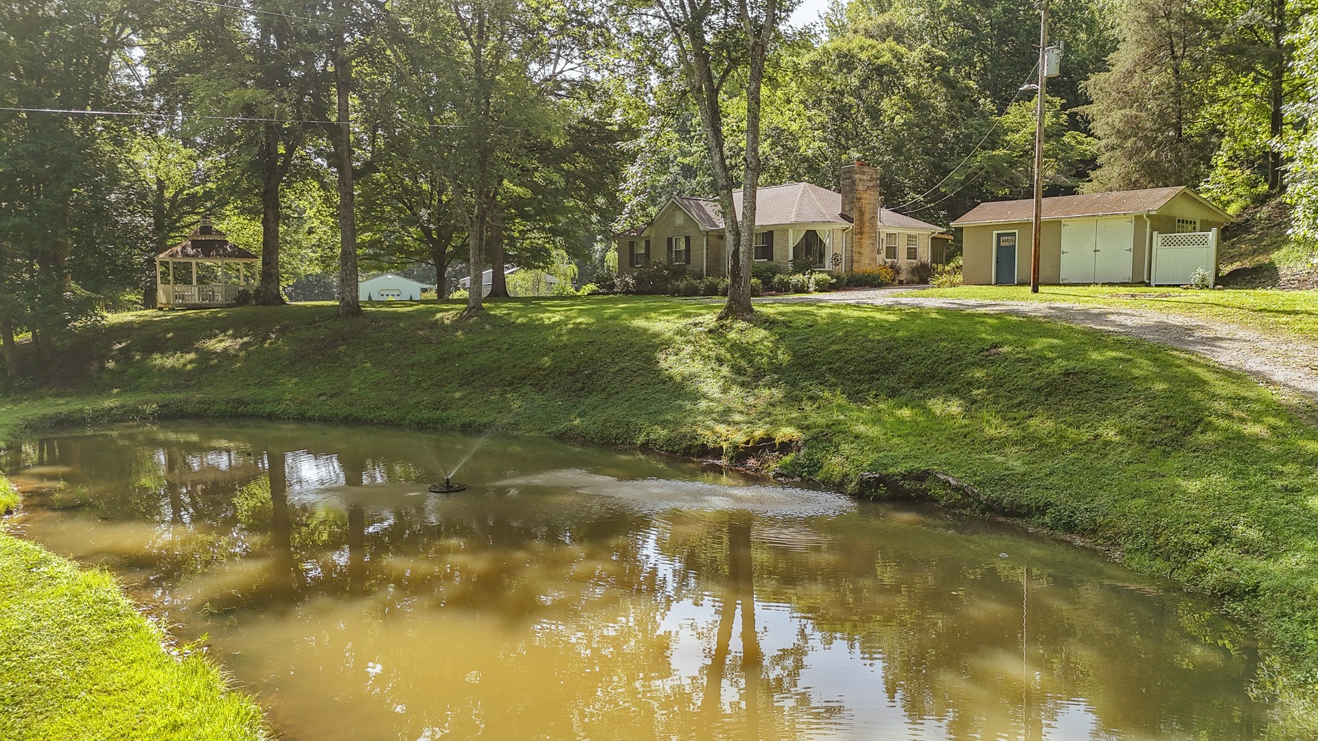 2366 Stults Branch Road Iron City, TN 38463 - Photo 9 of 96 Gallery Image 9