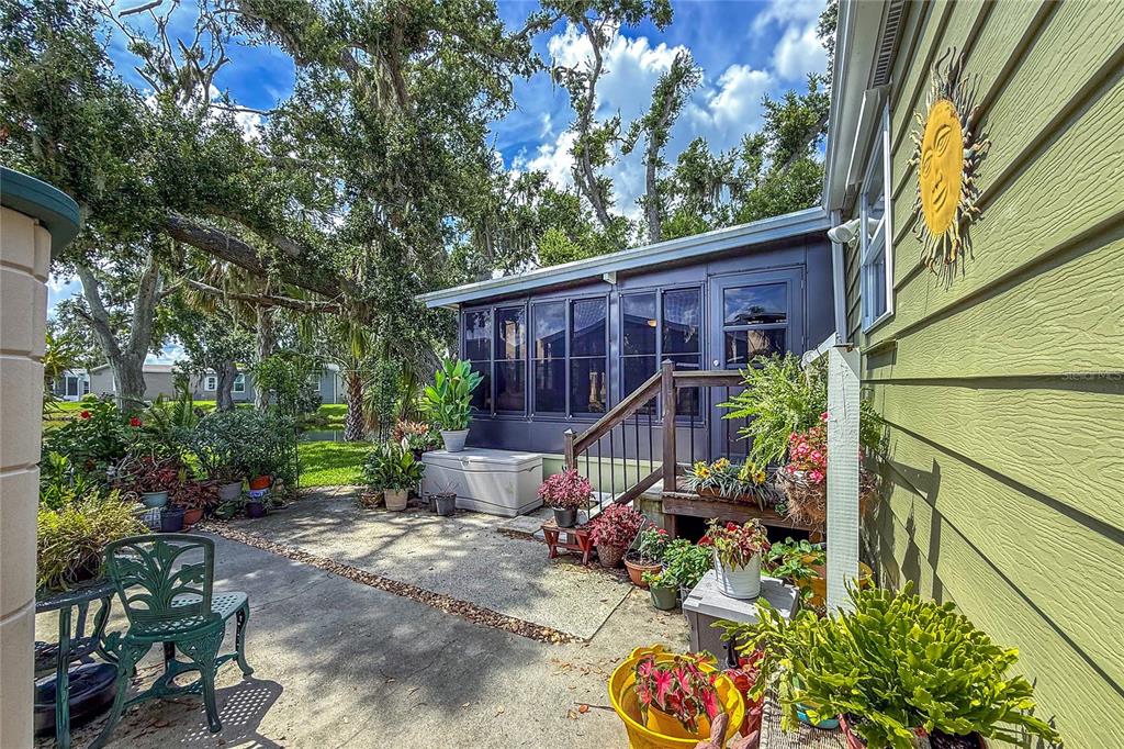 83 Eagle Circle Ellenton, FL 34222 - Photo 38 of 60 a view of a house with wooden fence
