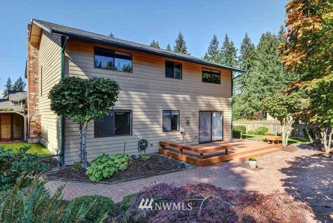 9618 122nd Avenue Southeast Renton, WA 98056 - Photo 23 of 25 Gallery Image 23