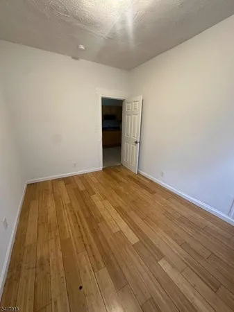 $1,700 | 27 Pingry Place, Unit 1, Elizabeth, NJ 07208