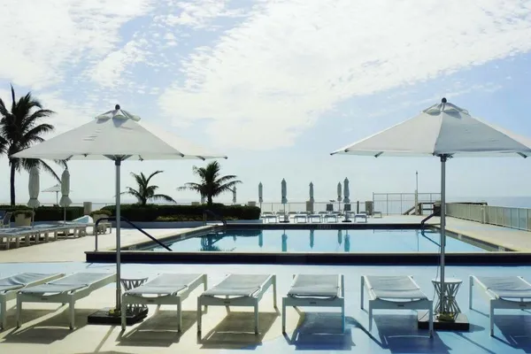 $8,000 | 3546 South Ocean Boulevard, Unit 826, South Palm Beach, FL 33480
