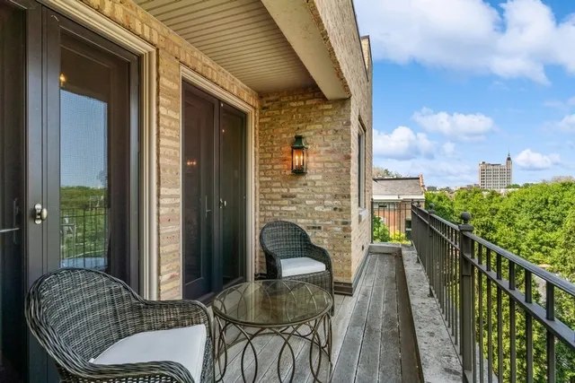 $4,995,000 | 1407 North Hoyne Avenue, Chicago, IL 60622