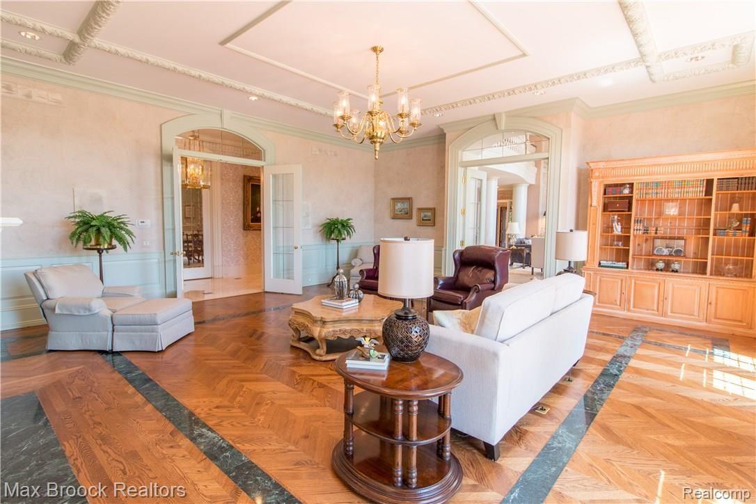 1855 Rathmor Road Bloomfield Hills, MI 48304 - Photo 15 of 49 IMG_8028-HDR-2.jpg