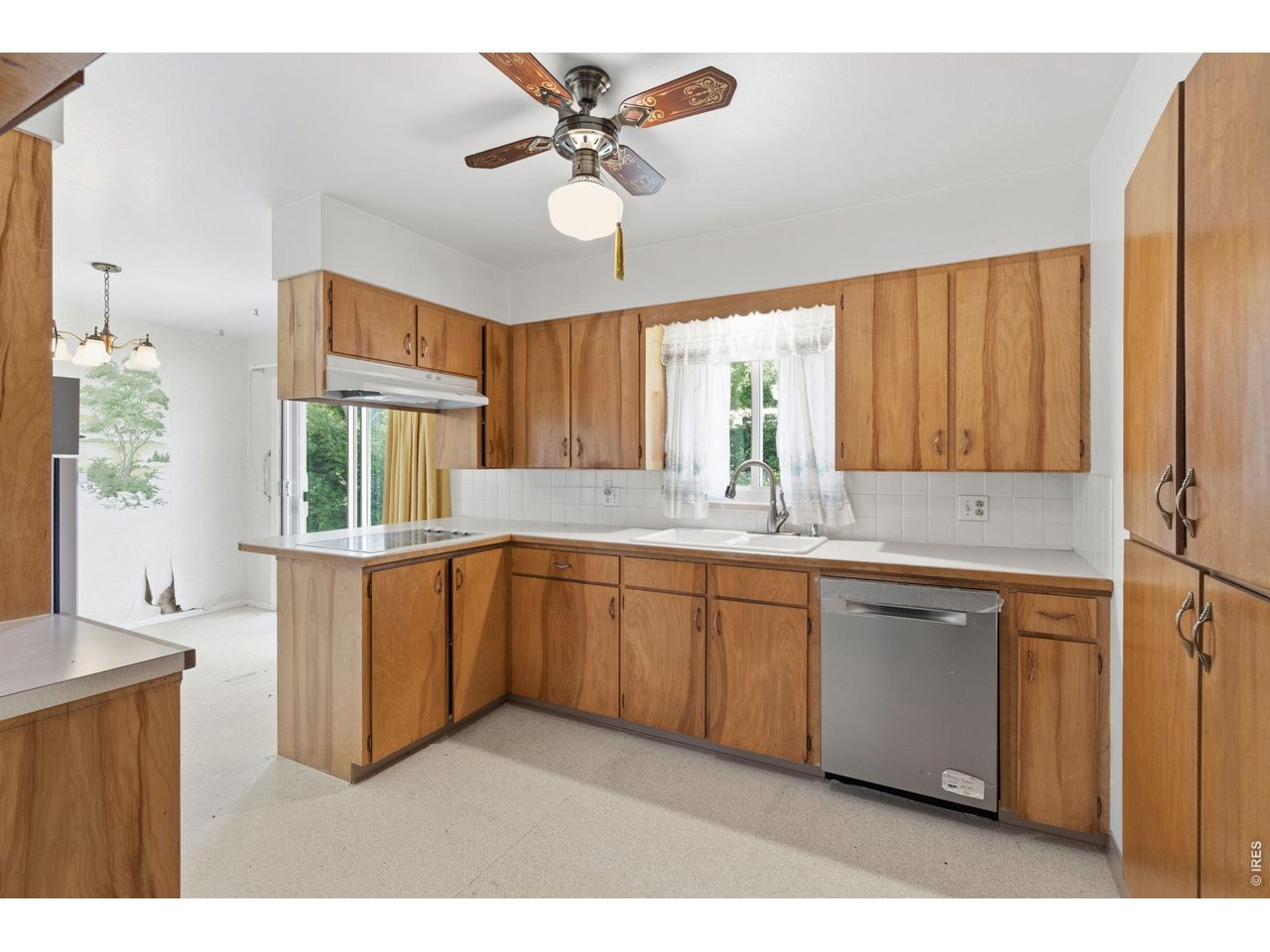 1041 Montview Road Fort Collins, CO 80521 - Photo 15 of 42