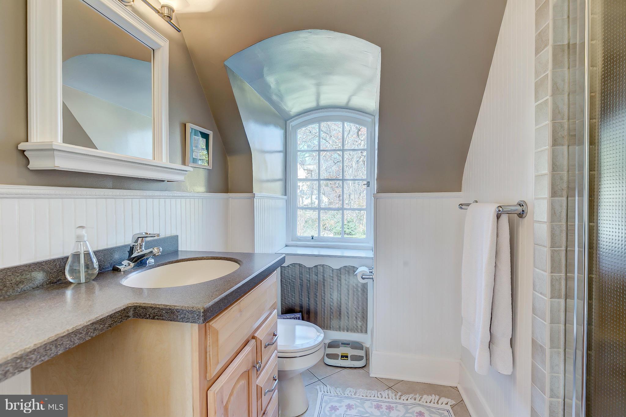 112 Tunbridge Road Baltimore, MD 21212 - Photo 20 of 30 Bath