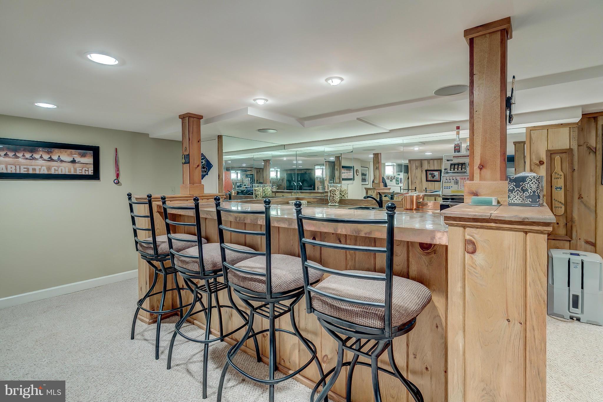 112 Tunbridge Road Baltimore, MD 21212 - Photo 25 of 30 Wet Bar