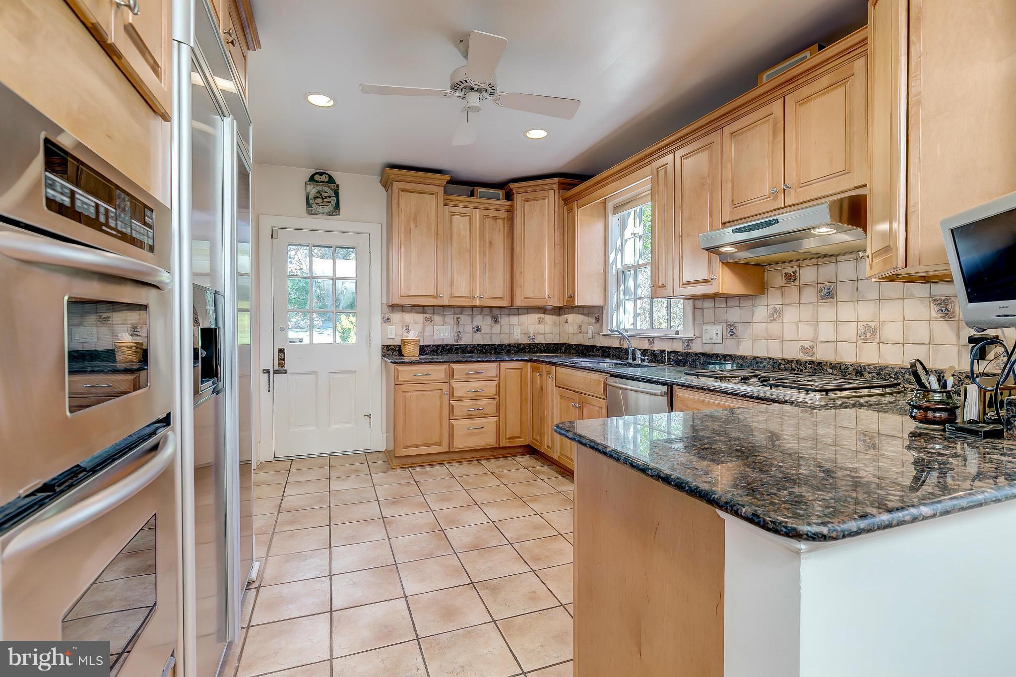 112 Tunbridge Road Baltimore, MD 21212 - Photo 8 of 30 Kitchen