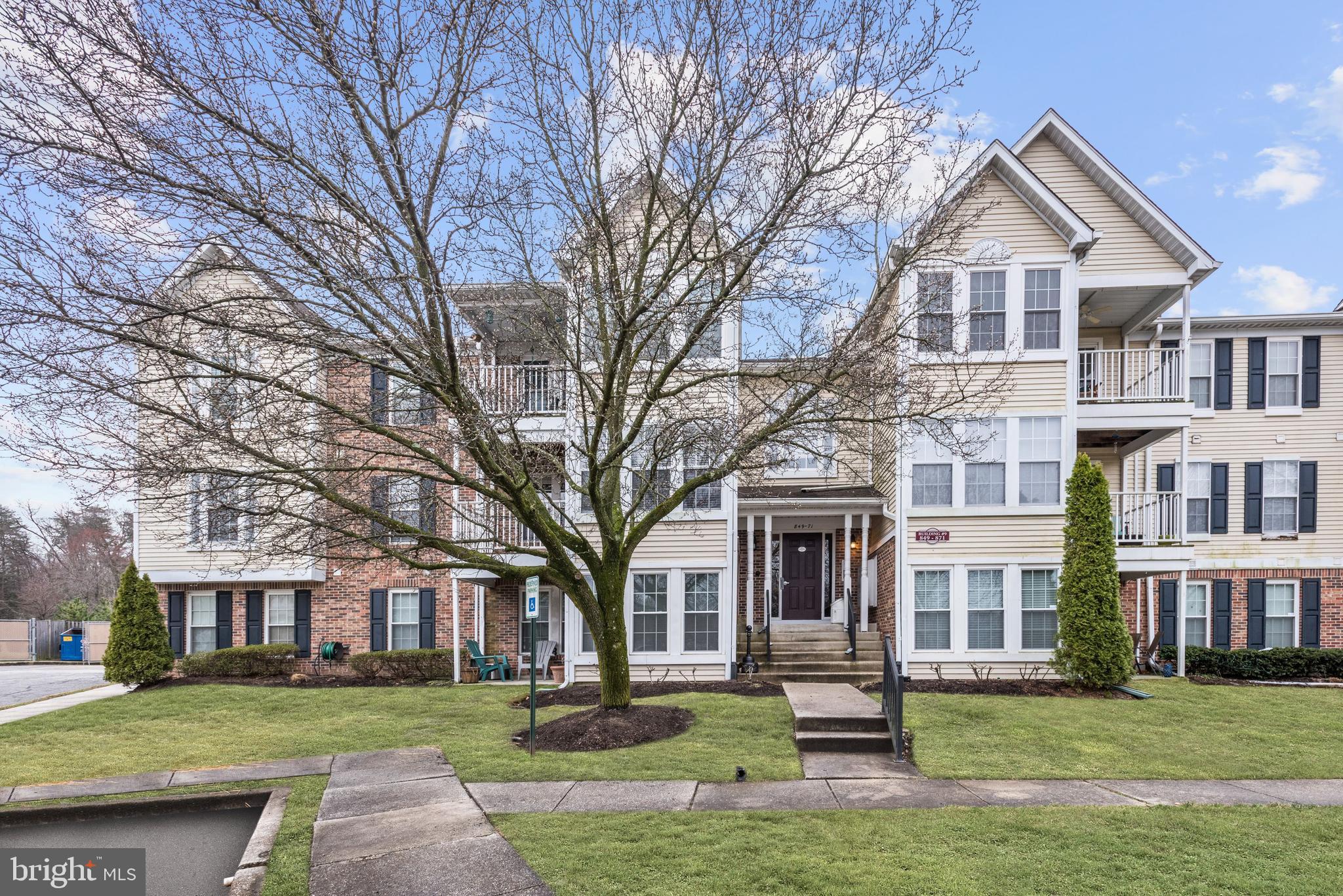 857 Deering Road, Unit 9E Pasadena, MD 21122 - Photo 17 of 18 Welcome Home!