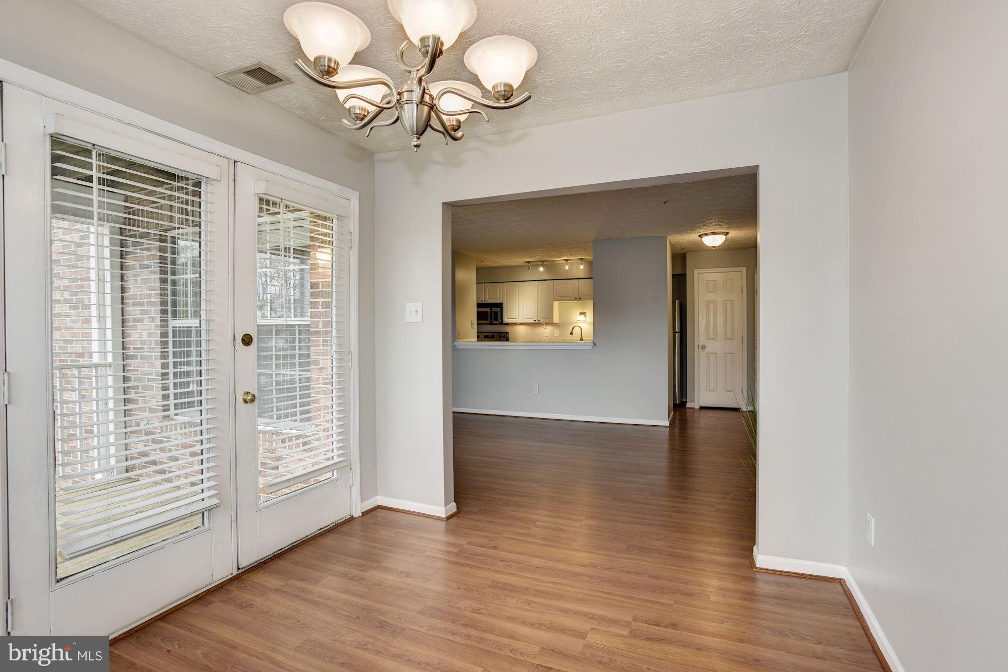 857 Deering Road, Unit 9E Pasadena, MD 21122 - Photo 8 of 18 Dining Room