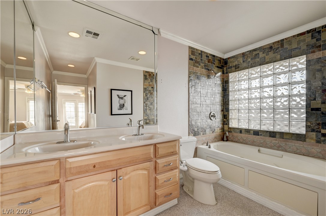 3015 El Camino Road Las Vegas, NV 89146 - Photo 47 of 79 Jetted tub