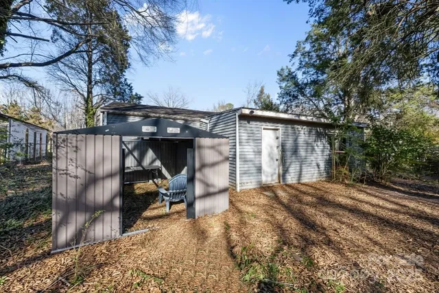 $225,000 | 8114 Holly Hill Road, Charlotte, NC 28227