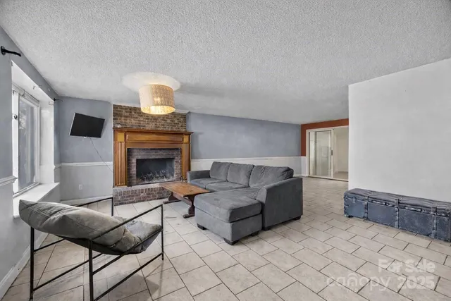 $225,000 | 8114 Holly Hill Road, Charlotte, NC 28227