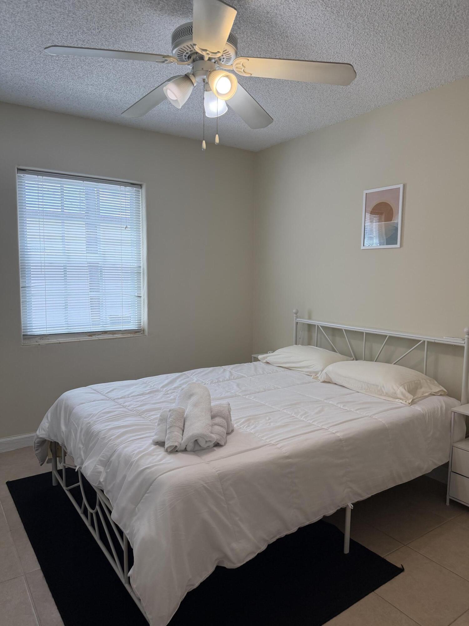 224 Conniston Road, Unit 2 West Palm Beach, FL 33405 - Photo 9 of 18 IMG_5203
