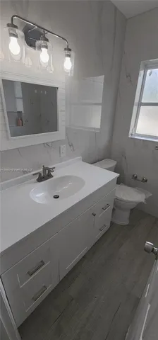 a bathroom with a tub