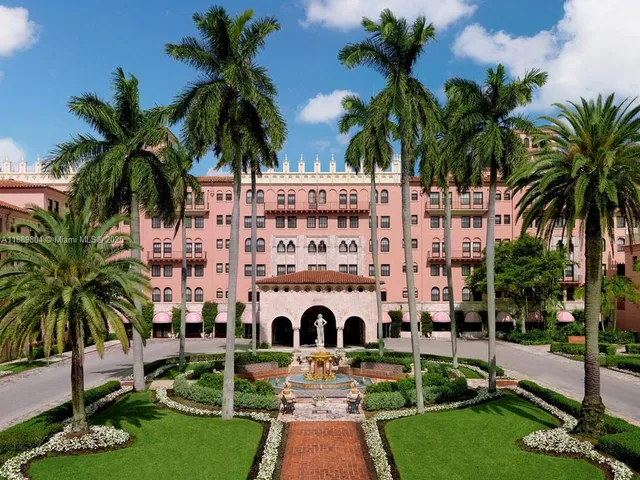 $3,995 | 200 Northwest 9th Street, Boca Raton, FL 33432