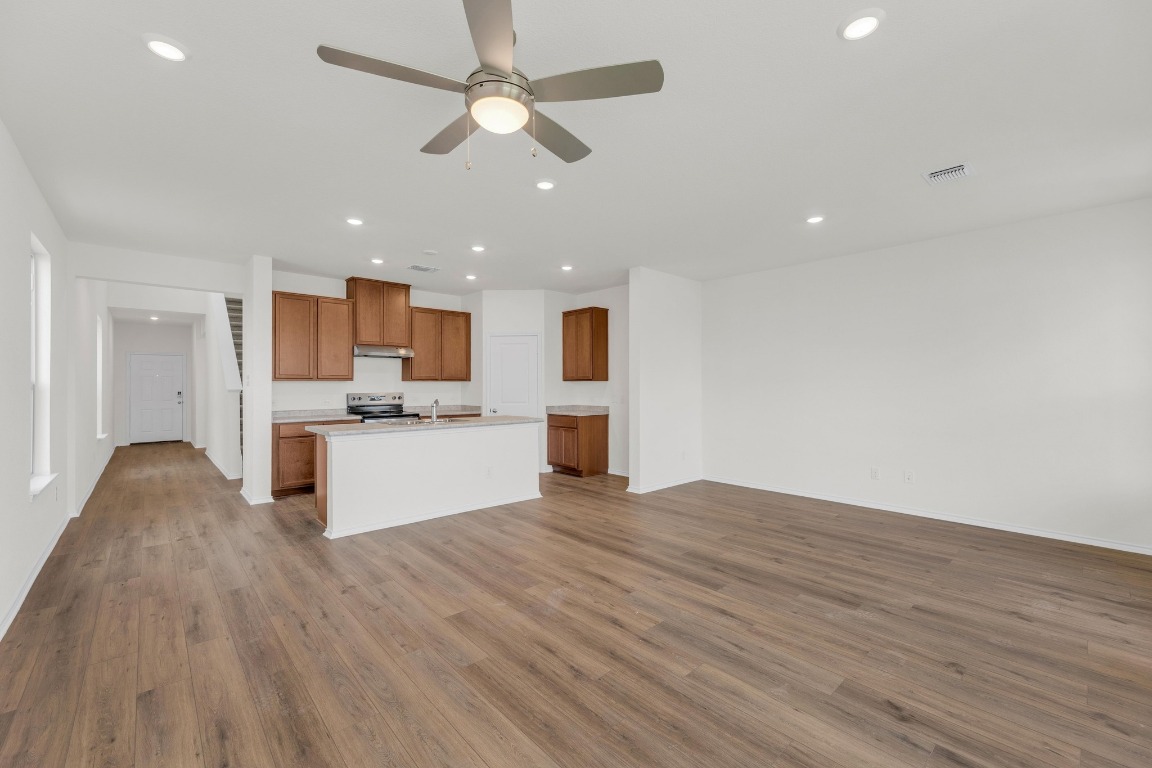 201 Lucky Texan Road Jarrell, TX 76537 - Photo 5 of 40