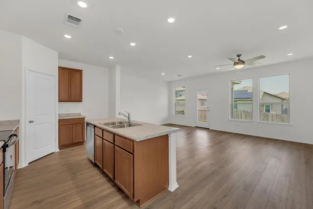 $315,791 | 201 Lucky Texan Road, Jarrell, TX 76537