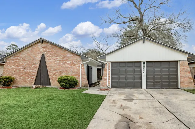 $204,900 | 23318 Bright Star Road, Spring, TX 77373