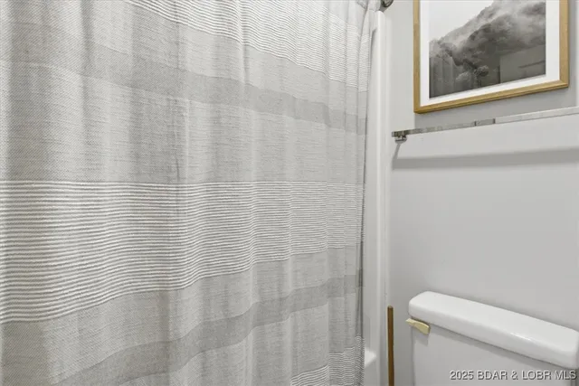 $252,000 | 624 Indian Pointe, Unit 624, Osage Beach, MO 65065