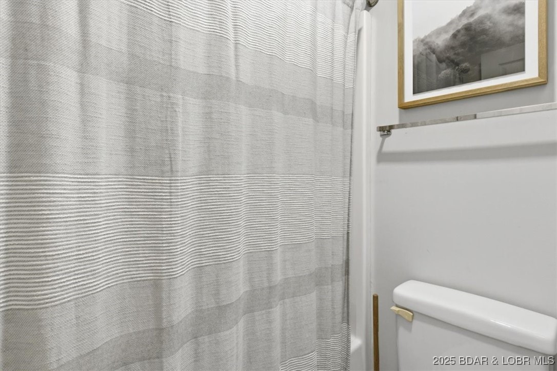 624 Indian Pointe, Unit 624 Osage Beach, MO 65065 - Photo 18 of 34