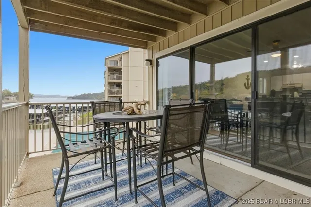 $252,000 | 624 Indian Pointe, Unit 624, Osage Beach, MO 65065