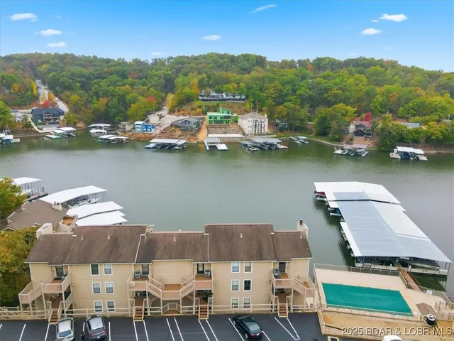 $252,000 | 624 Indian Pointe, Unit 624, Osage Beach, MO 65065