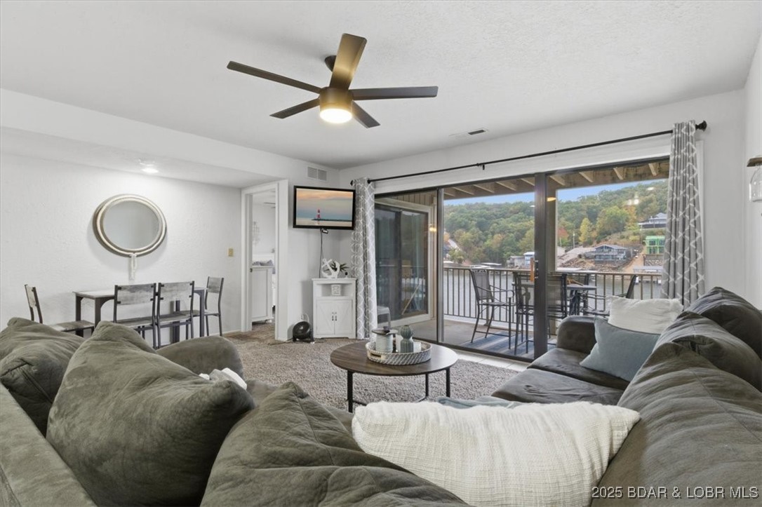 624 Indian Pointe, Unit 624 Osage Beach, MO 65065 - Photo 4 of 34