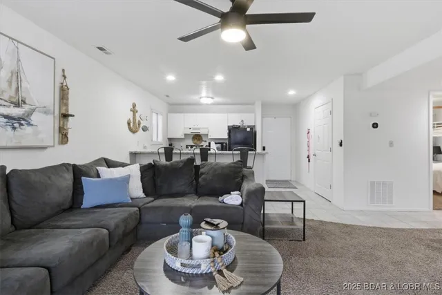 $252,000 | 624 Indian Pointe, Unit 624, Osage Beach, MO 65065