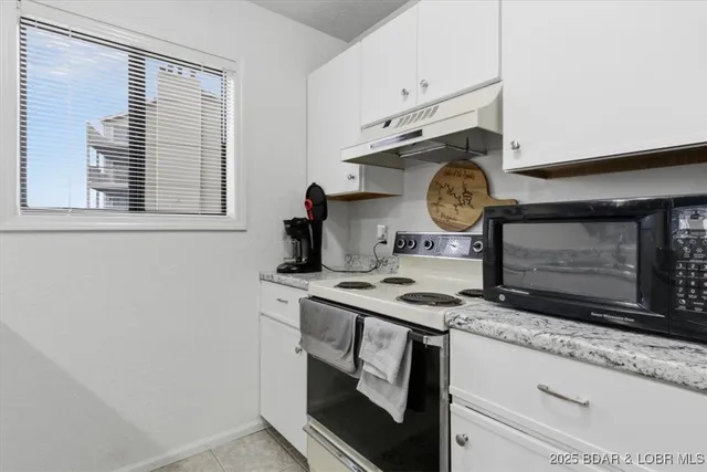 $252,000 | 624 Indian Pointe, Unit 624, Osage Beach, MO 65065