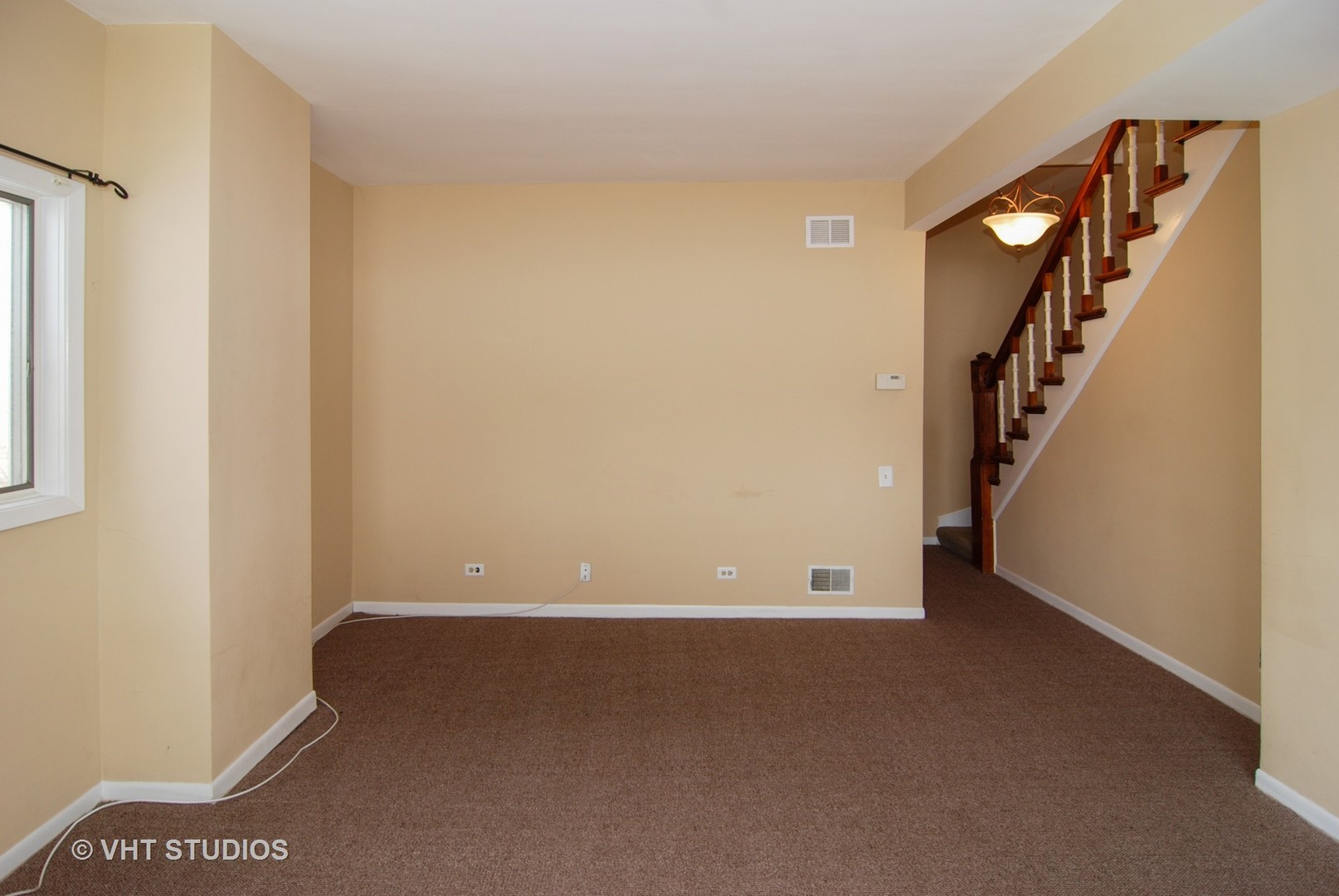 62 Lincoln Avenue Riverside, IL 60546 - Photo 3 of 10