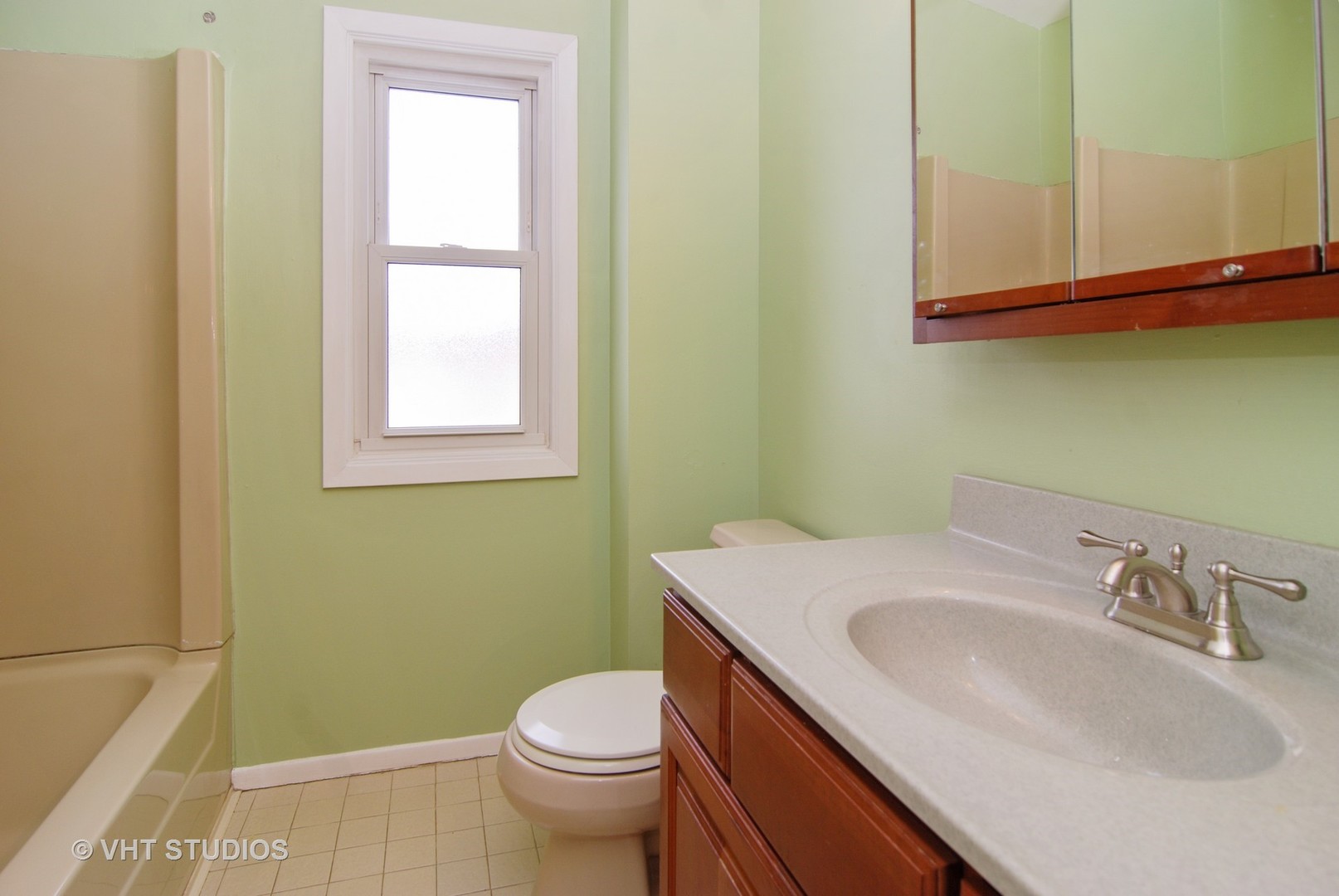62 Lincoln Avenue Riverside, IL 60546 - Photo 9 of 10