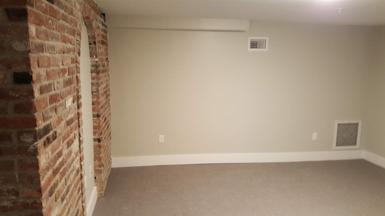 3510 Lafayette Road, Unit 1 Portsmouth, NH 03801 - Photo 17 of 32