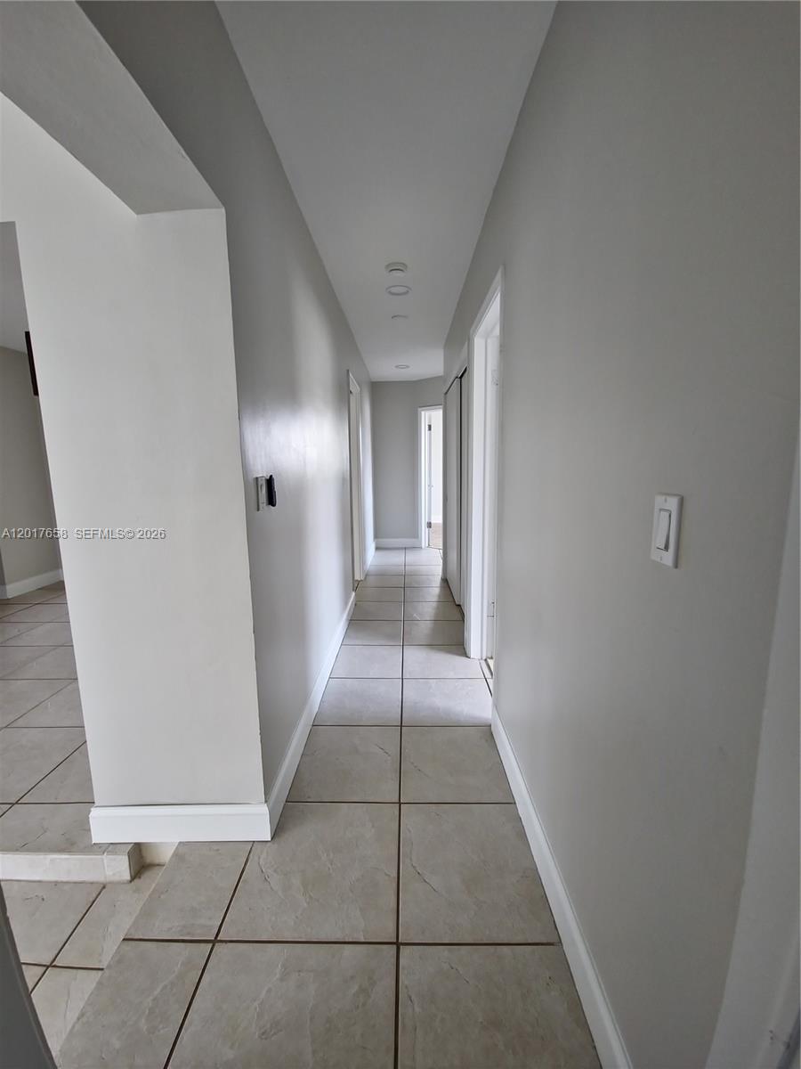 4900 Cleveland Street Hollywood, FL 33021 - Photo 11 of 25