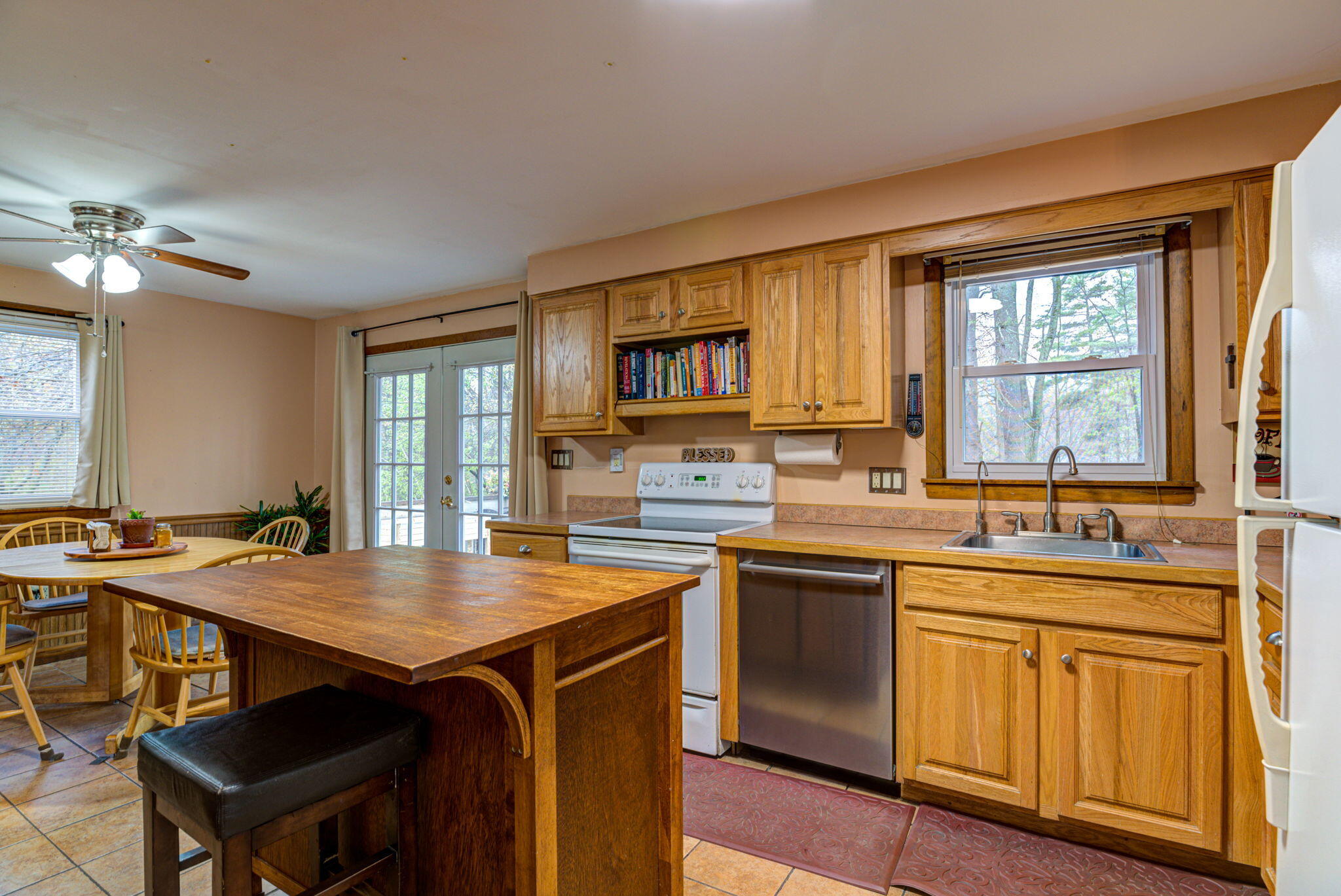 9 Brookside Drive Standish, ME 04084 - Photo 6 of 34 Kitchen