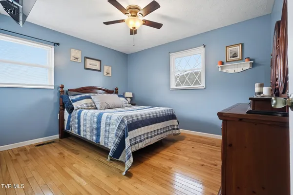 $530,000 | 186 Kelly Coomer Road, Big Stone Gap, VA 24219