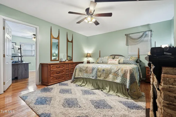 $515,000 | 186 Kelly Coomer Road, Big Stone Gap, VA 24219